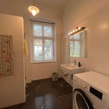 Beletage Johann Strauss