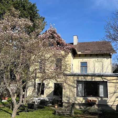 Beletage Johann Strauss Apartment Klosterneuburg